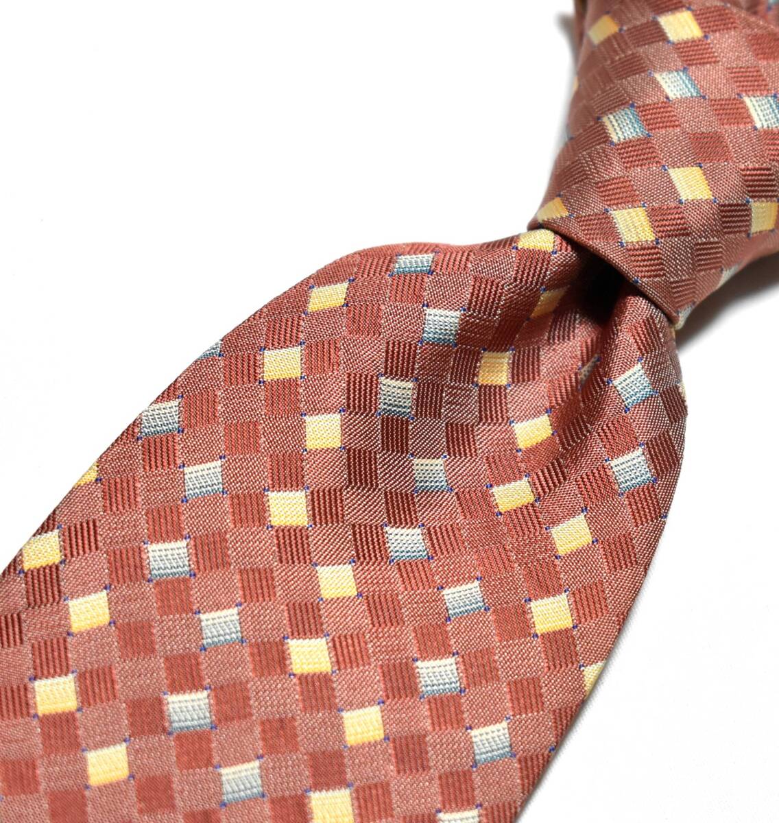 A929* Benetton necktie stripe pattern *