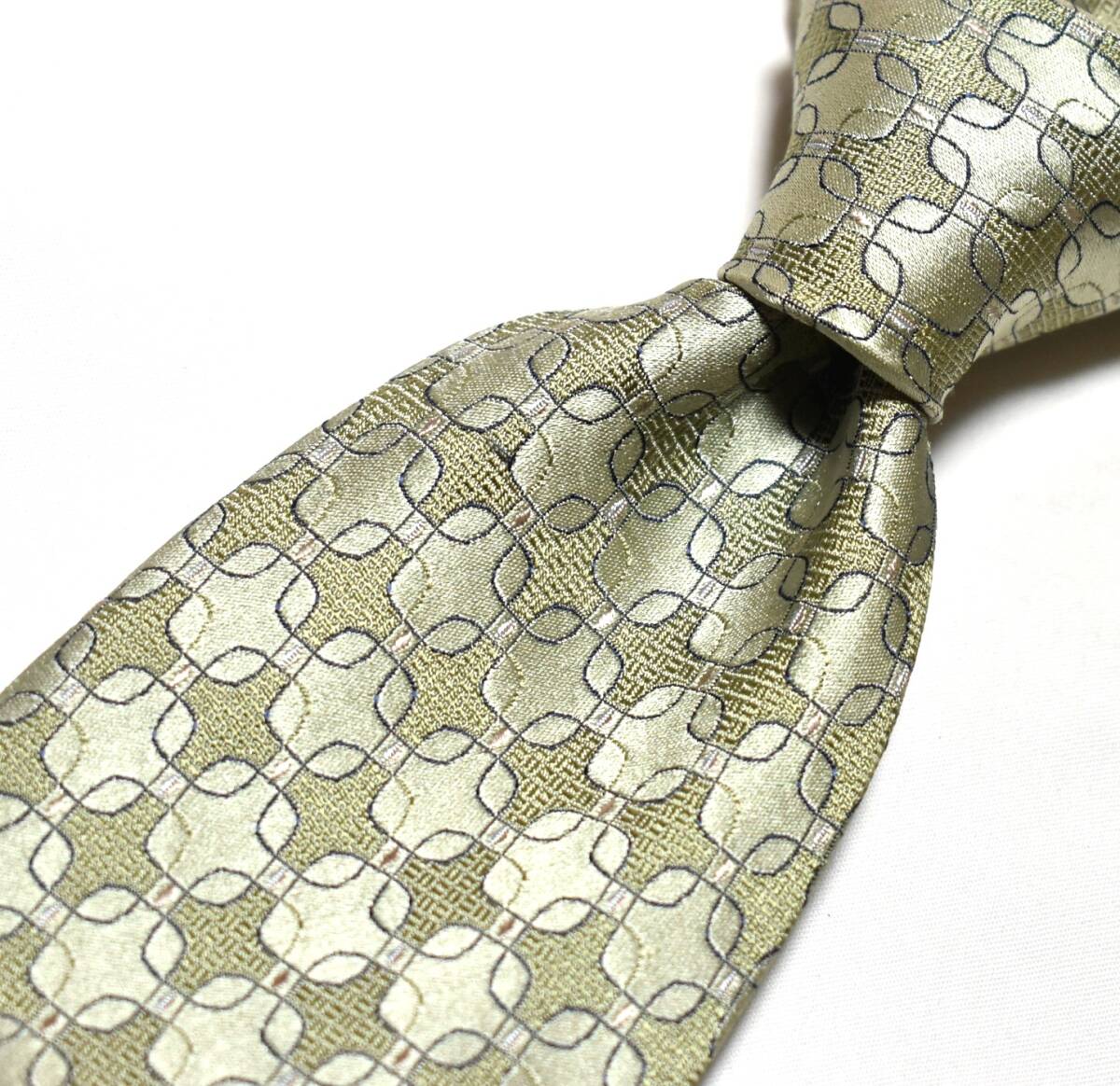A724* Calvin Klein necktie pattern pattern *