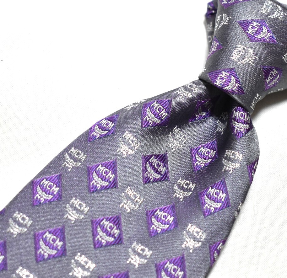 B471*MCM necktie pattern pattern *