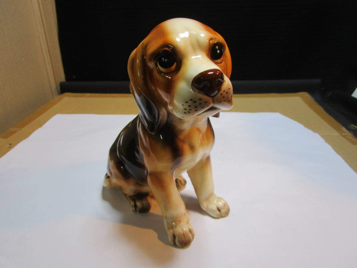 T.710.67～ 陶器製 犬の置物 _画像1