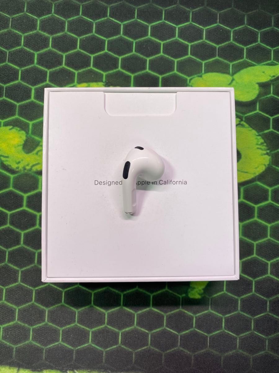 Apple AirPods  第３世代　右側　右耳　右