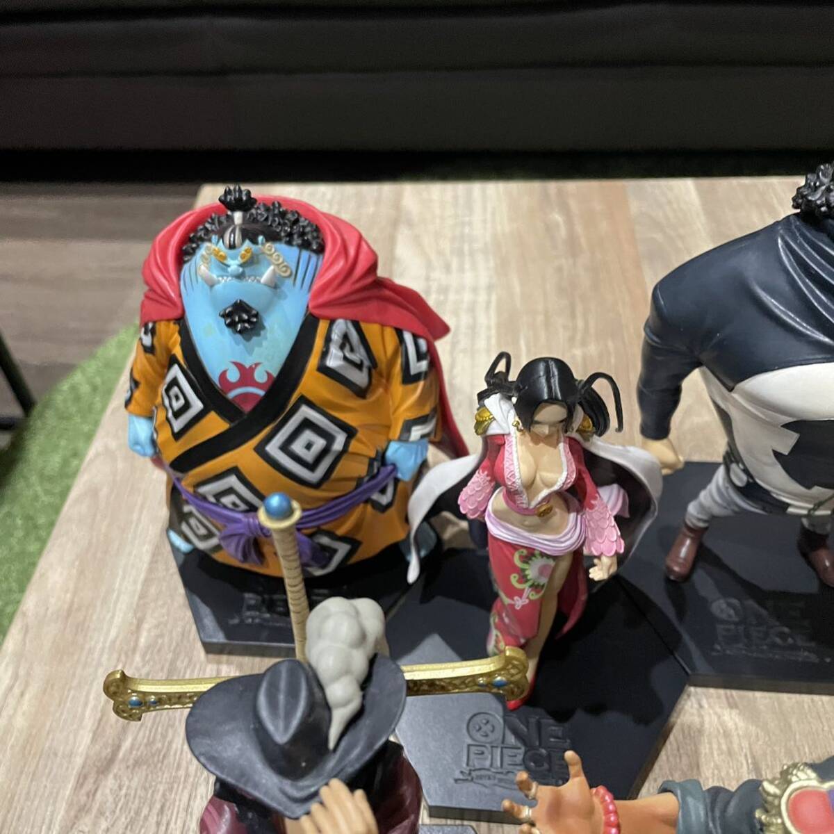 ★【現状品】ONE PIECE ワンピース DX王下七武海フィギュア 全8個セット 箱無しの画像4