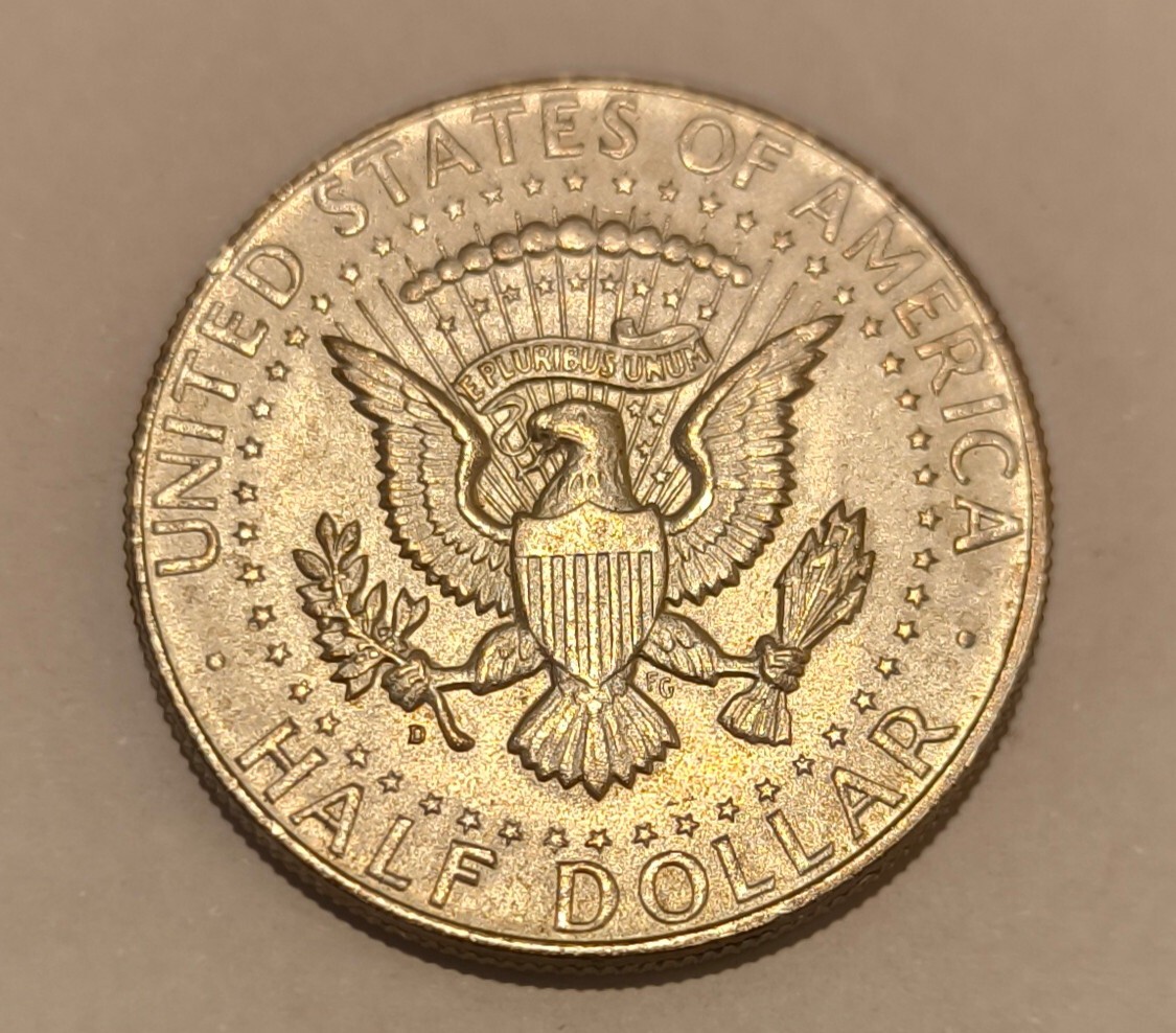 アメリカ ケネディ ハーフダラー 1964年 銀貨 リバティ コイン 古銭の画像2