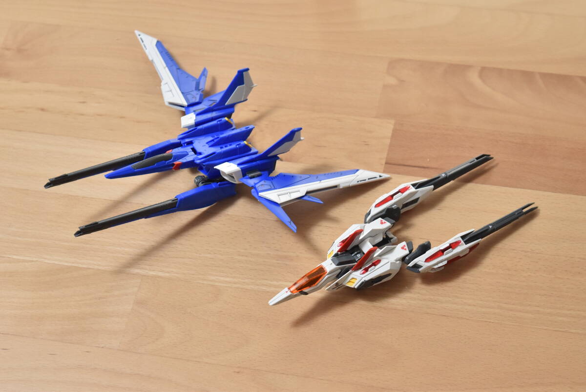 【未開封＋組立済】MG ビルドストライク + ビルドガンダム Mk－Ⅱ ユニバースブースター フルパッケージ ガンプラ ガンダム_画像4