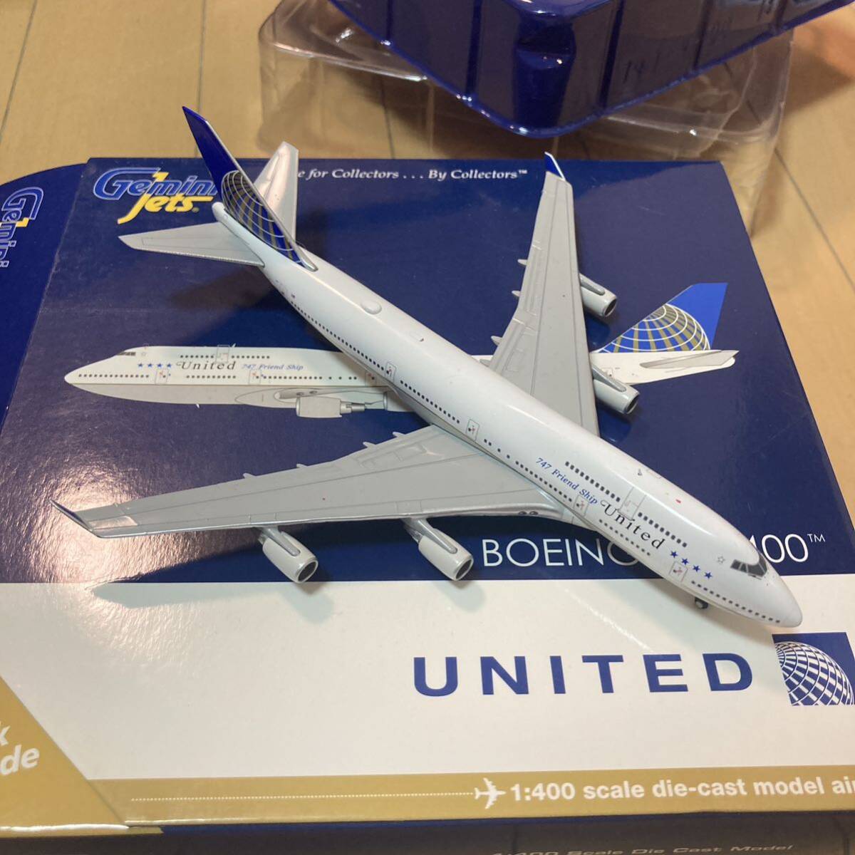 1/400 United B747-400 friend ship特別塗装機の画像4