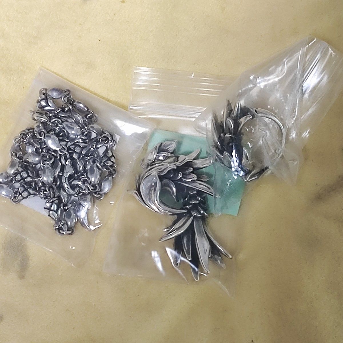 新しいスタイル レア 本物 正規品 ロイヤルオーダー Rue Royale Crested Pearl ネックレス、ペンダント、チョーカー