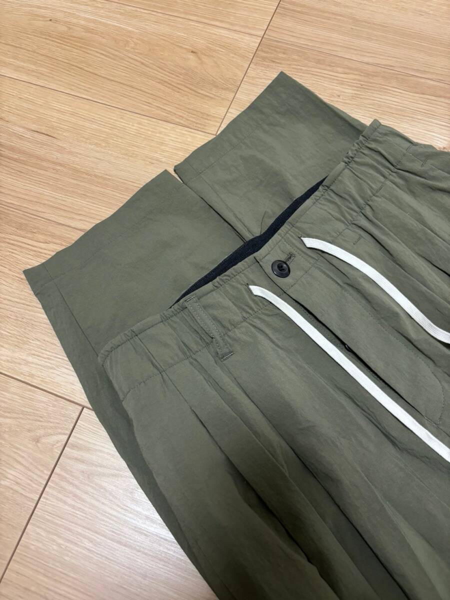 美品☆[KAZUYUKI KUMAGAI ATTACHMENT] 19AW ナイロンタスラン ストレッチ ワイドテーパードパンツ 2 KP92-006 日本製 カズユキクマガイ_画像4