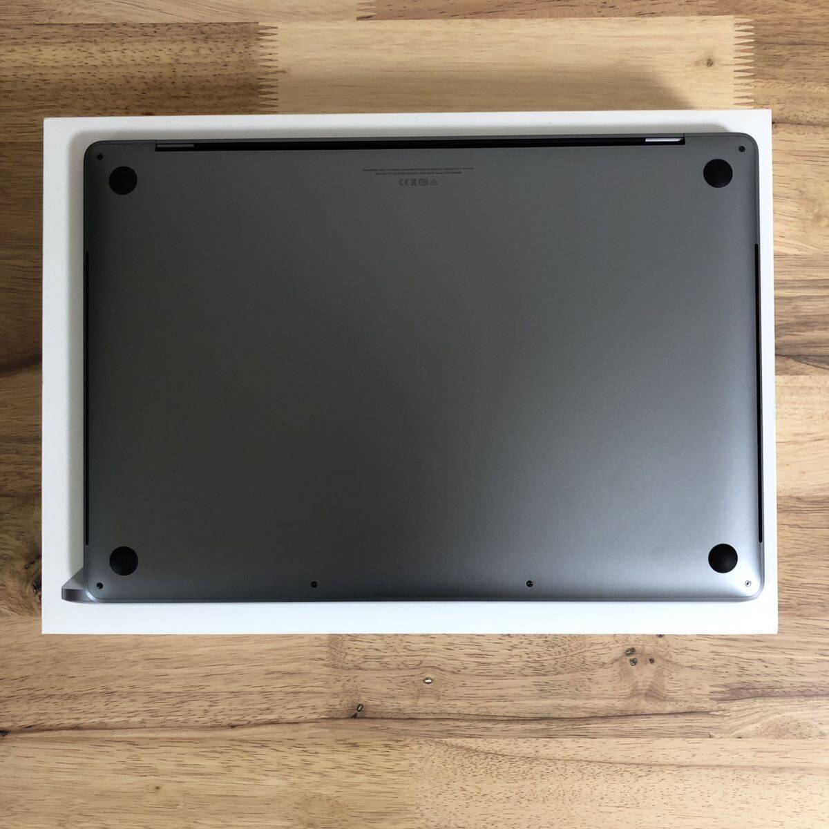 【1円〜】MacBook Pro 2019 16インチ スペースグレイ i9_画像6