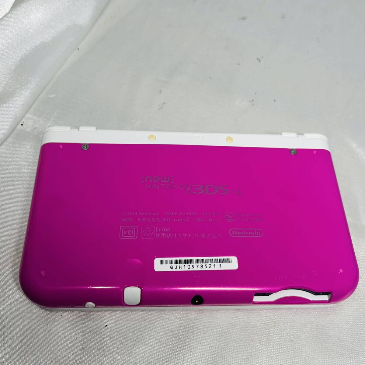 ★1円～ 動作確認済 New NINTENDO 3DSLL 本体 ピンク ホワイト 任天堂 送料全国520円 ニンテンドー PINK WHITE_画像6