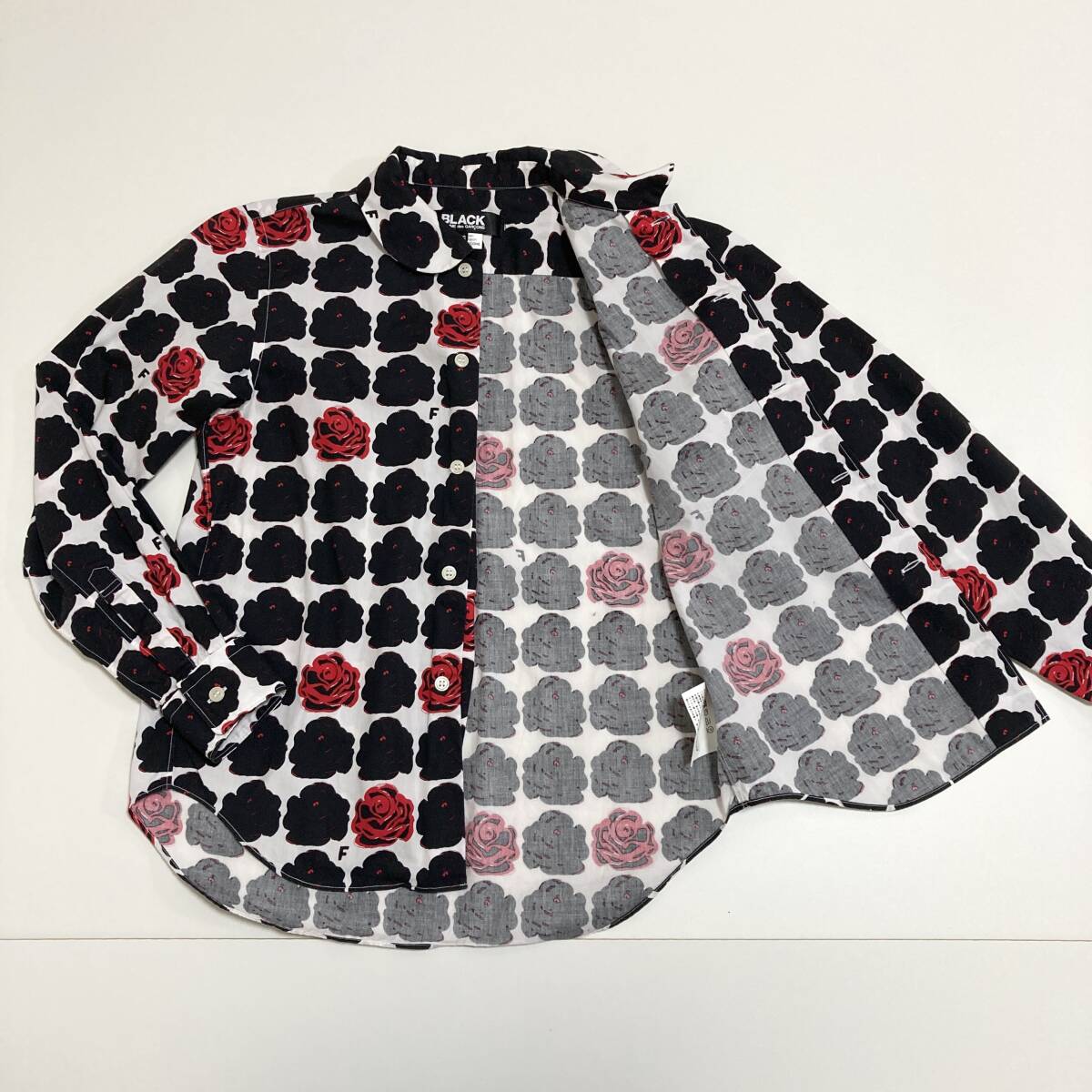 BLACK COMME des GARCONS 薔薇 総柄 丸襟 シャツ ブラウス 黒 XSサイズ ブラック コムデギャルソン ローズ archive 4040033_画像5