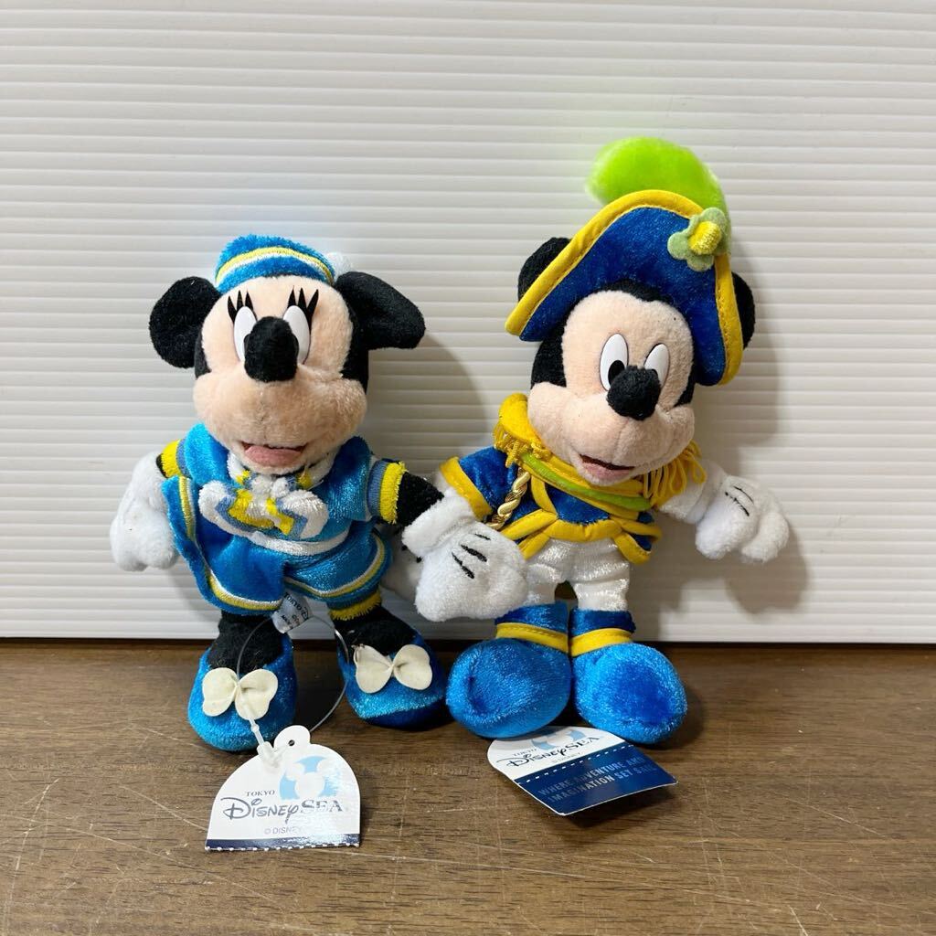 東京ディズニーシー ミッキーマウス ミニーマウス ぬいぐるみバッジ 2個セット 保管品 コレクター ミッキー ミニー (4-2_画像1