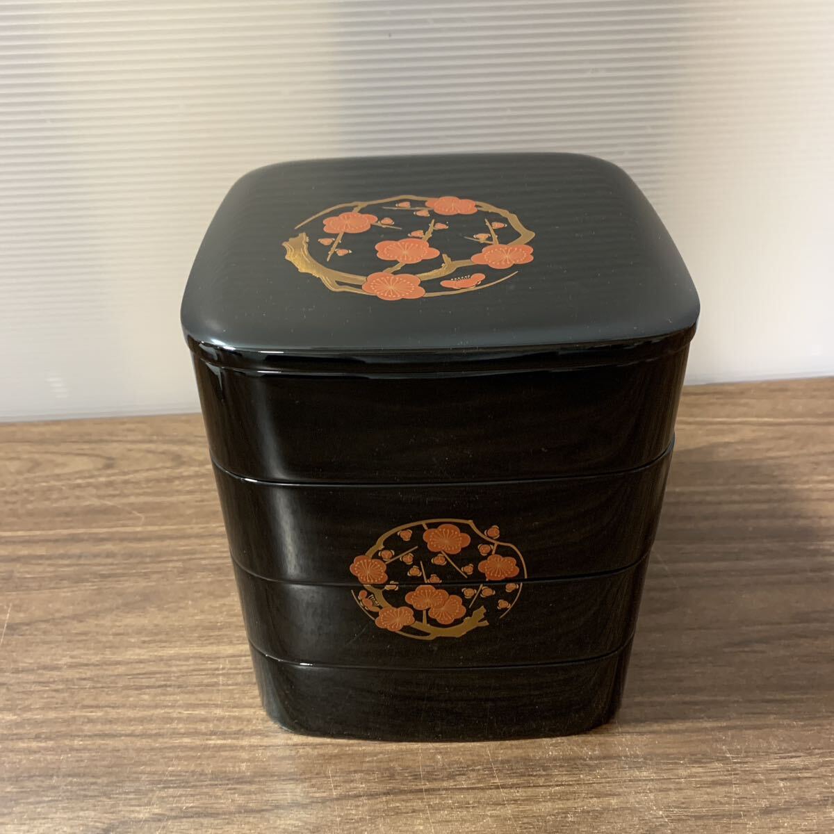 輪島塗 四段重 花乃丸五型蒔絵 漆器 和食器 伝統工芸 能登 石川県 お重 骨董 レトロ アンティーク (石762_画像2