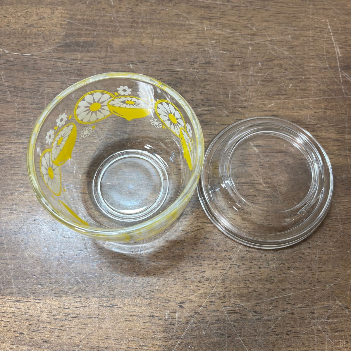 東洋ガラス トーヨーGLASS レモン柄 ガラスポット 2個セット 未使用 保管品 箱入り 蓋付き キャンディポット レトロ 可愛い (2-1の画像3