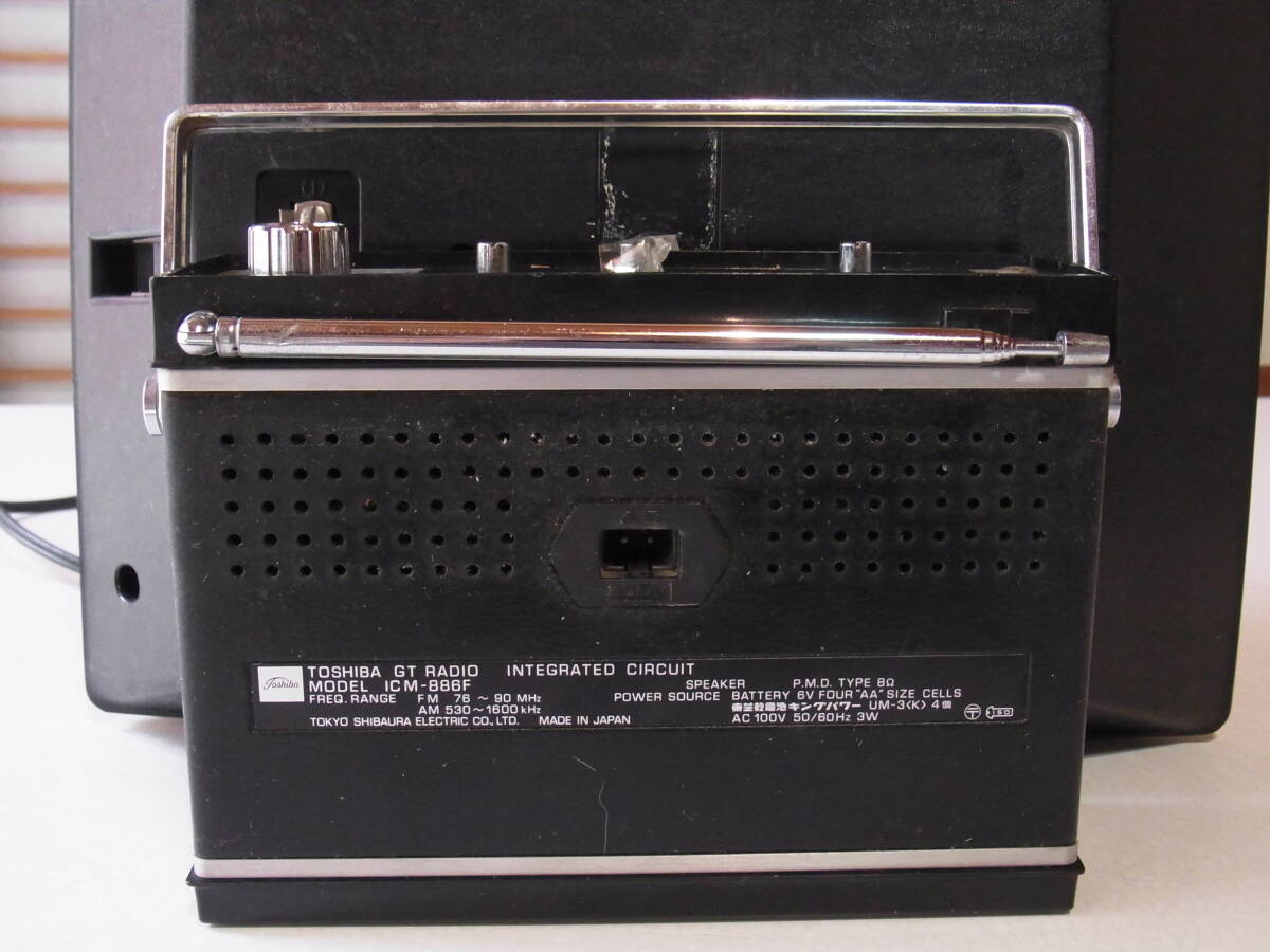  повторная выставка * Toshiba (TOSIBA GT RADIO/IC DOUBLE)1970 годы машина радио Vintage Showa Retro старый прошлое б/у товар 