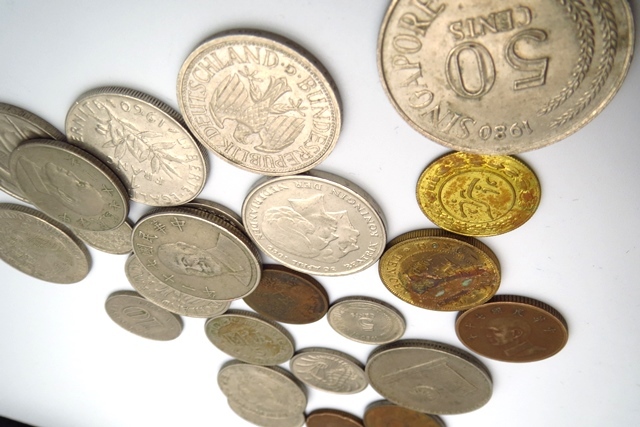 □H77776:【中古品】 外国銭 おまとめ コイン 硬貨 中国 他 詳細不明 長期保管品の画像3