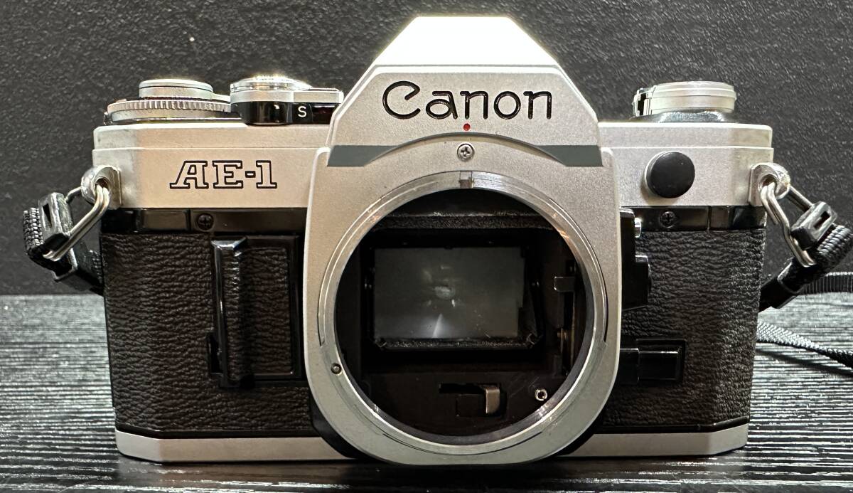 CANON AE-1 シルバー ボディのみ キャノン フィルムカメラ #2292の画像2