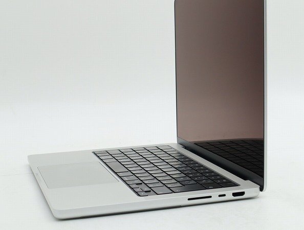 【1円スタート】Apple MacBook Pro 14インチ 2021 シルバー 3024x1964 A2442 EMC3650 ロジックボード欠品の画像4