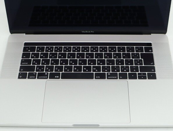 【1円スタート】Apple MacBook Pro 15インチ 2018 シルバー 2880x1800 A1990 EMC3215 ロジックボード欠品の画像2