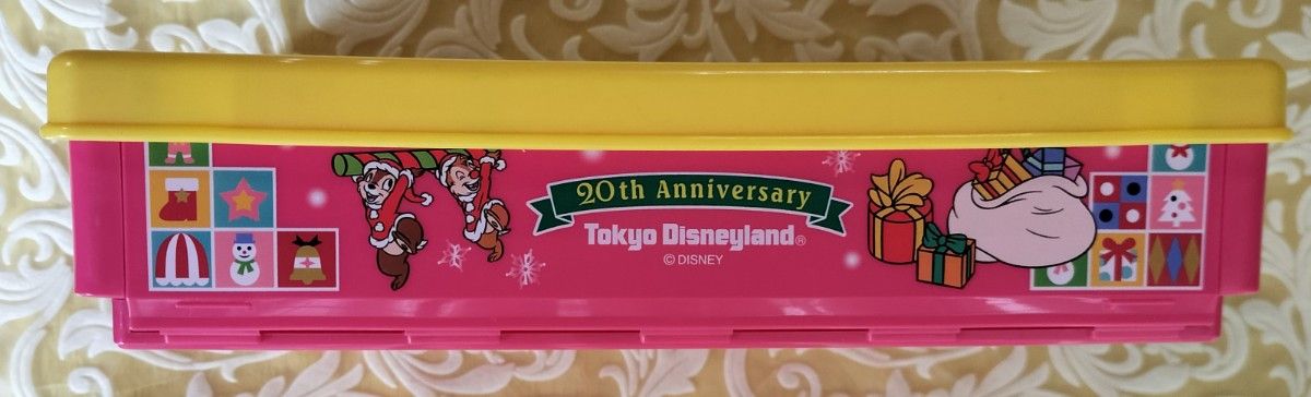 東京ディズニーランド20周年クリスマス スーベニアランチボックス+メダル3個