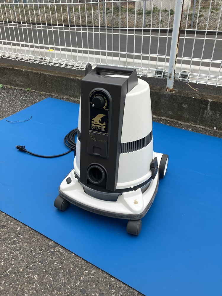 2015年製 ドルフィン 掃除機 Delphin DP2002 100V 水フィルター多機能掃除機 パワーノズル付 中古 プロエアー社 株式会社グランディ