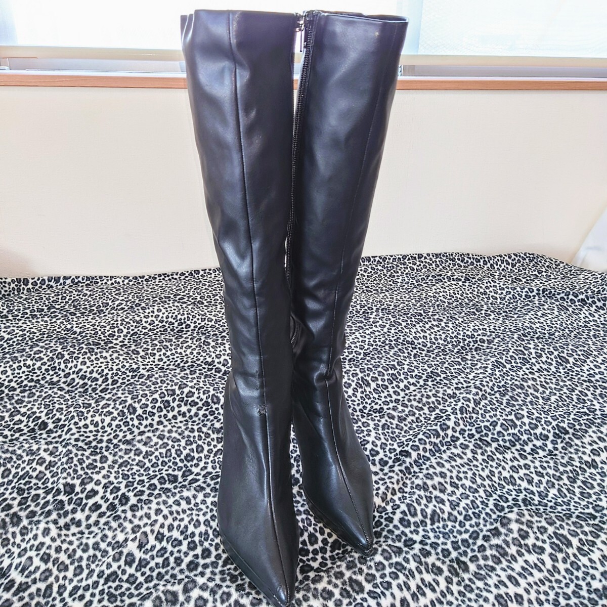  super beautiful legs * long boots * pin heel * nail ...*po Inte dotu* smooth leather * exactly Fit * female cabaret club employee * used * use impression equipped * favorite goods 