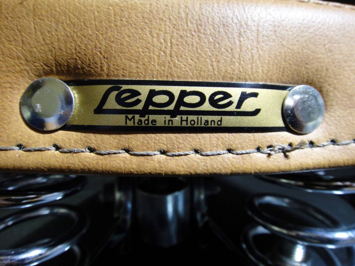 ★ 自転車 サドル / Lepper ◇ Made in Holland 【未使用：中古品扱い】_画像1