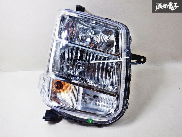 美品☆ スズキ純正 DA17W DA17V エブリィ ワゴン バン HID キセノン ヘッドライト ヘッドランプ 右 運転席 LE14C6329 棚I7の画像1