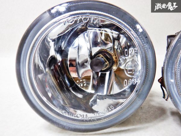 トヨタ純正 AZR60 ノア フォグライト フォグランプ 左右 ICHIKOH 52-040 即納 棚S2J_画像2