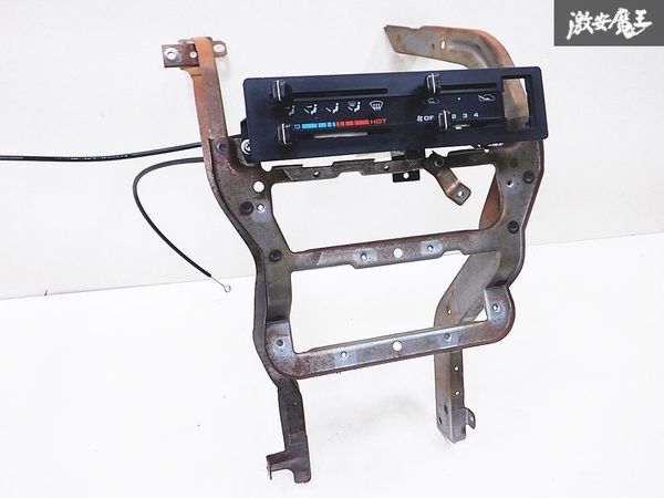  rare! real movement remove! Nissan original T-QGD21 QGD21 Datsun Truck GL NA20 5MT 1991 year air conditioner switch panel control panel frame attaching shelves 