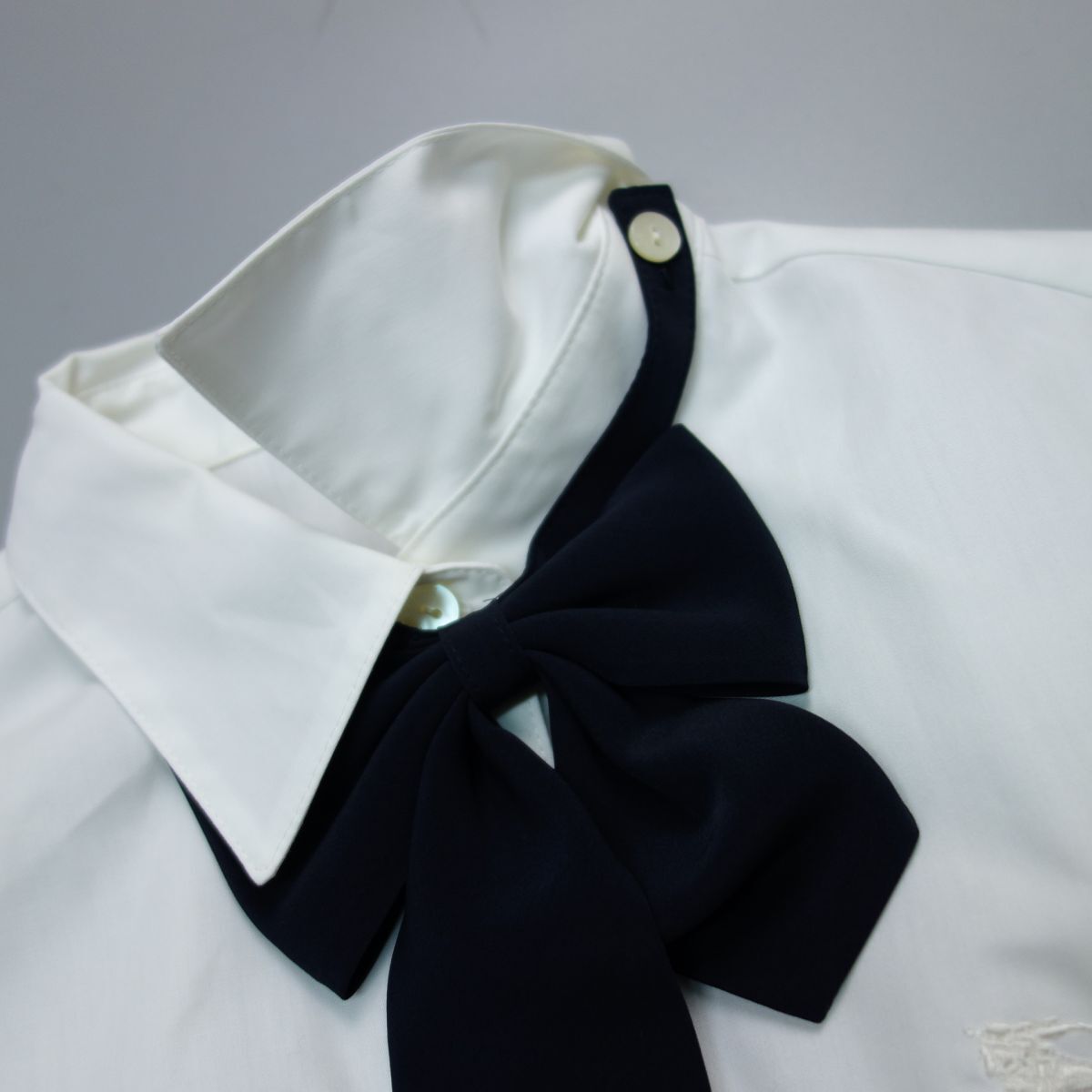 美品 2点おまとめ バーバリーロンドン ホース刺繍 リボン付 長袖シャツ レディース キッズ 女の子 150/160の画像3