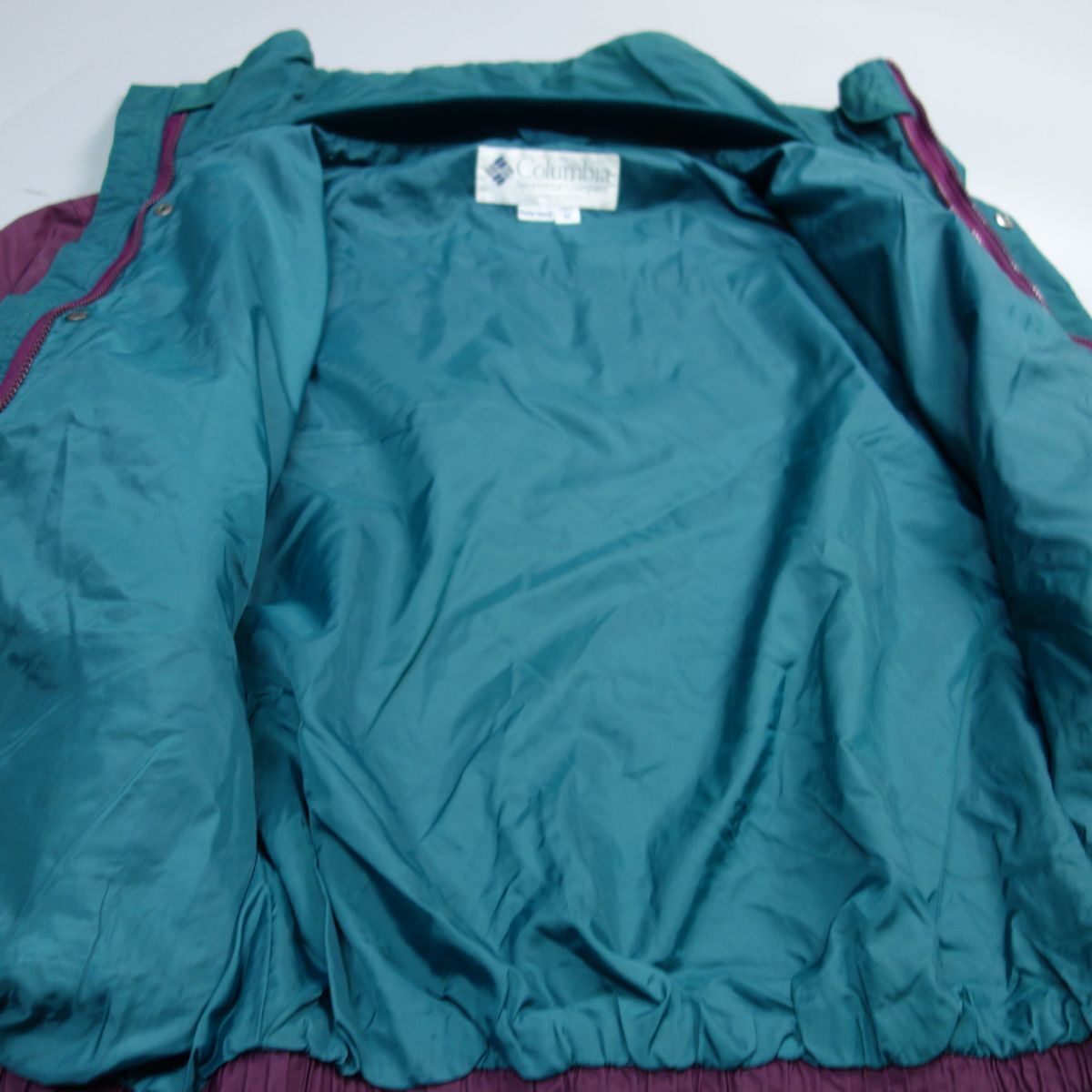 90s Columbia コロンビア ナイロンジャケット マウンテンジャケット 紫 メンズ M アウトドア ヴィンテージの画像6