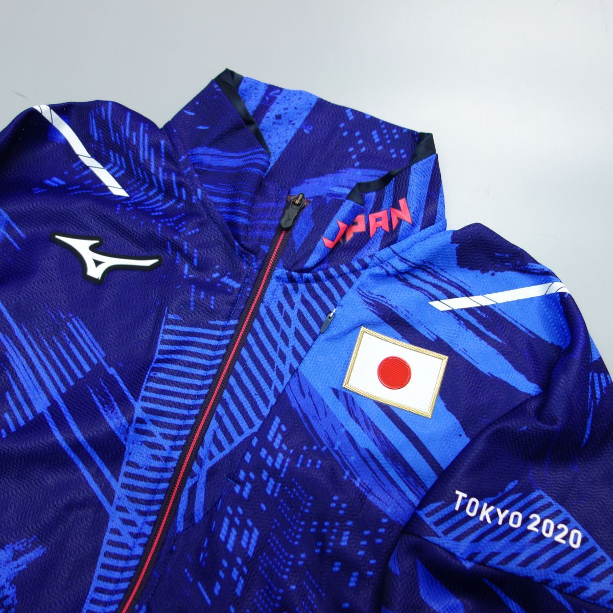 極美品 ミズノ 東京オリンピック2020 選手団 ジャージ ドライエアロフロージャケット メンズ Mの画像3