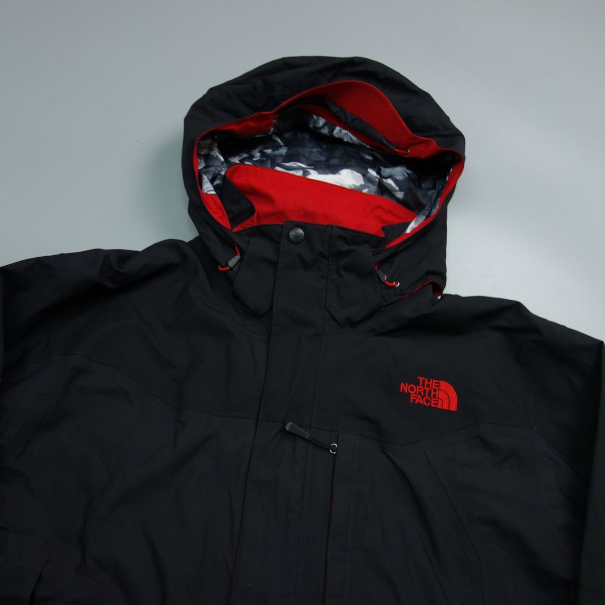 ノースフェイス THE NORTH FACE 海外企画 裏地総柄 バリウス ガイド ジャケット マウンテンパーカー 黒 メンズ L アウトドアの画像2