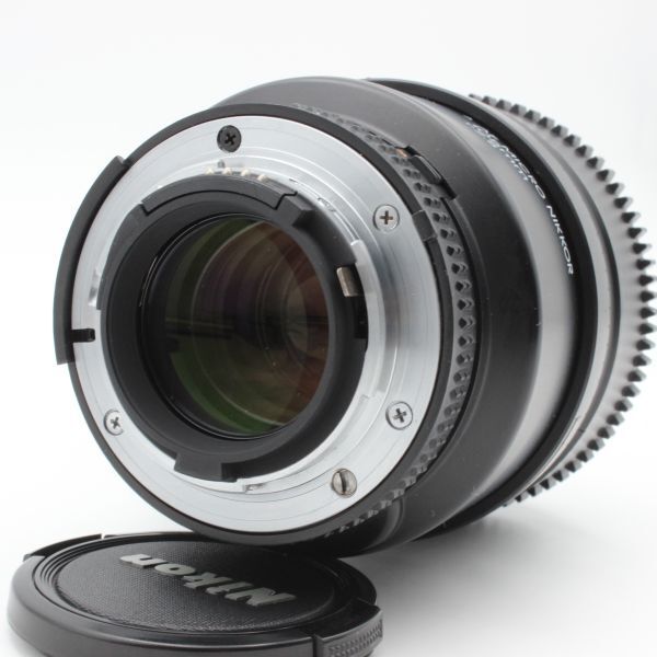 【美品】 Nikon ニコン AF MICRO NIKKOR 105mm f2.8 フロントキャップ、フィルター 付き リアキャップなし nikon NIKON 36010_画像4