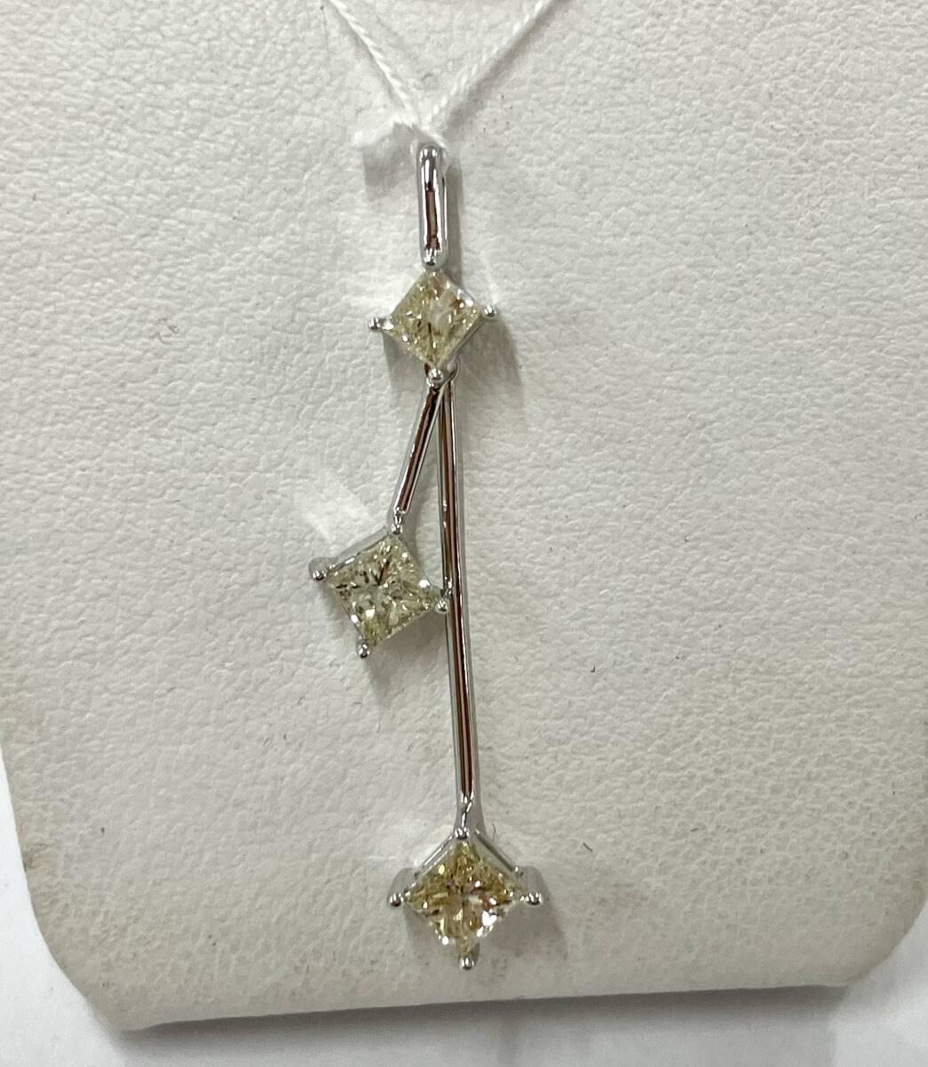 品良く着こなすため ダイヤモンド1.00ct トップ K18WG 1.6g 可動式 ホワイトゴールド ダイヤモンド