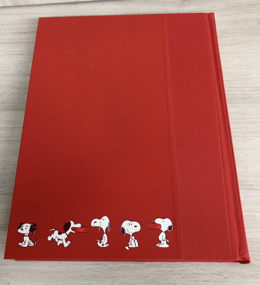 【洋書】Celebrating Snoopy by Charles M.Schulz【スヌーピー 漫画】ハードカバー ケース入り Andrews McMeelの画像5
