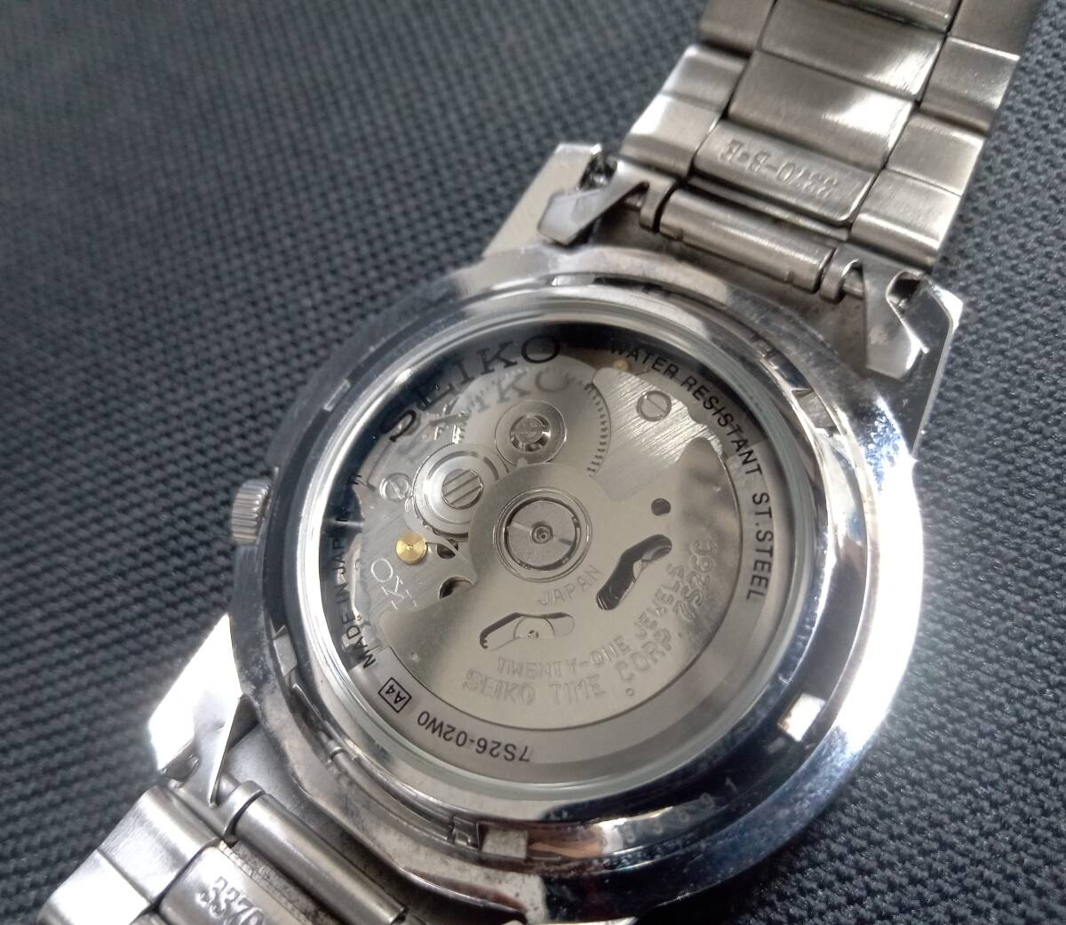 SEIKO／SEIKO5 セイコー5 7S26-02W0 カレンダーズレ 風防、ケース傷_画像5