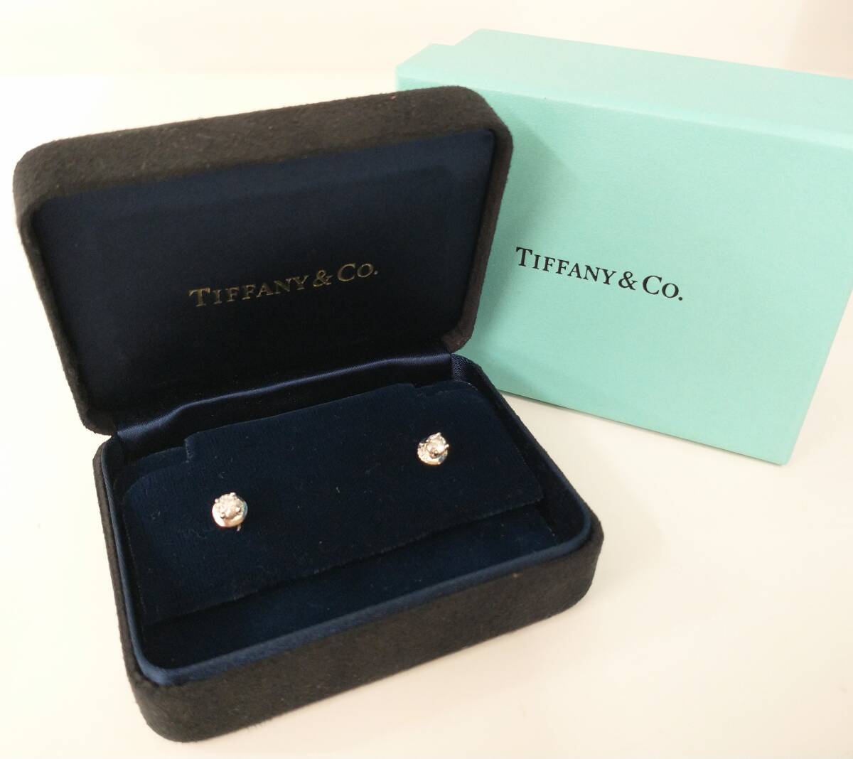 特価ブログのポータルサイト ピアス Pt950 TIFFANY&Co. 1.50g 一粒 ダイヤモンド プラチナ キャッチ スクリュー ティファニー ブランドアクセサリー ダイヤ付き ピアス