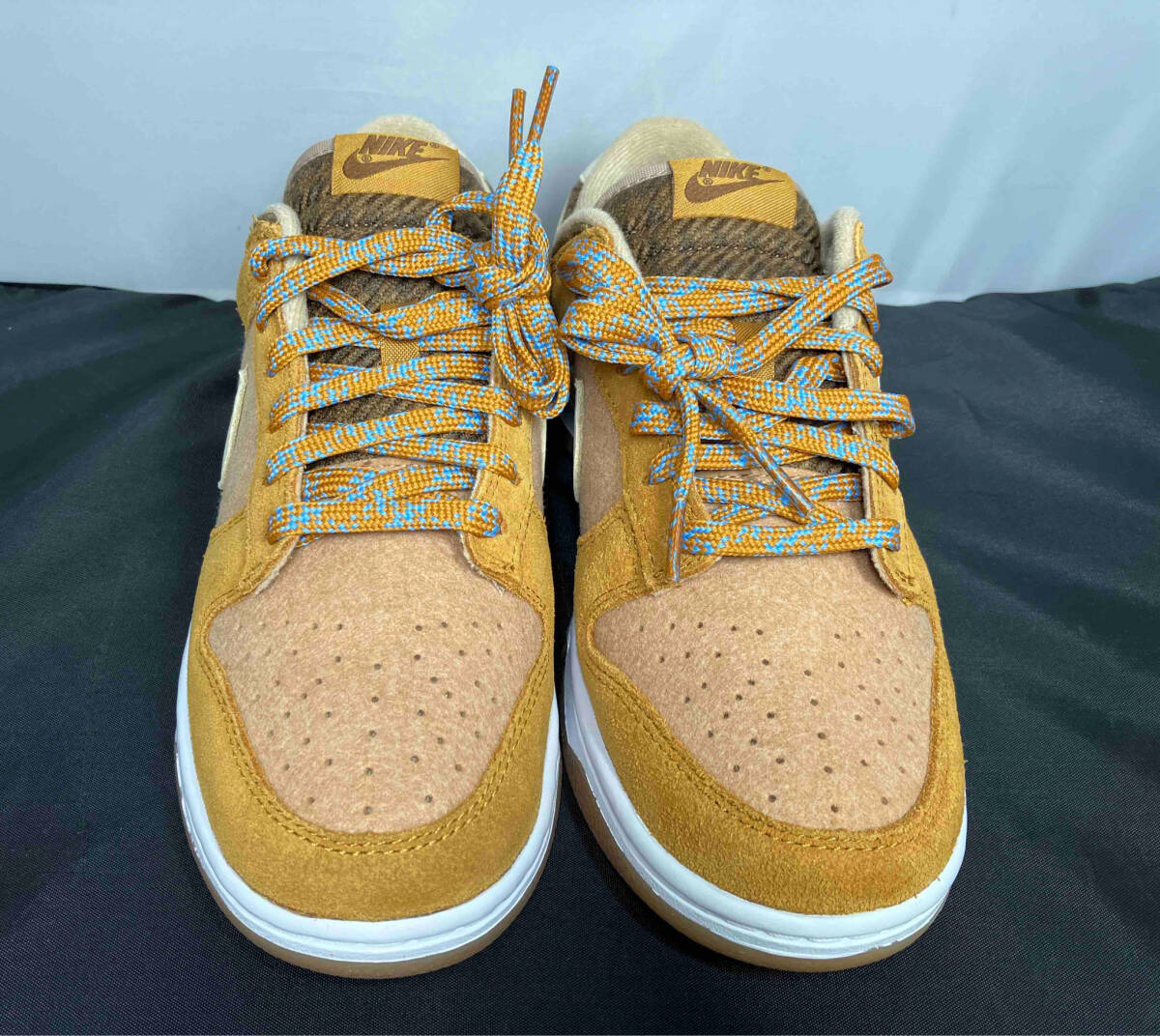 NIKE ナイキ Dunk Low SE Teddy Bear Praline DZ5350-288 スニーカー ダンクロー テディベア プラリネ 26cm メンズ オーカー系 ※箱付_画像2