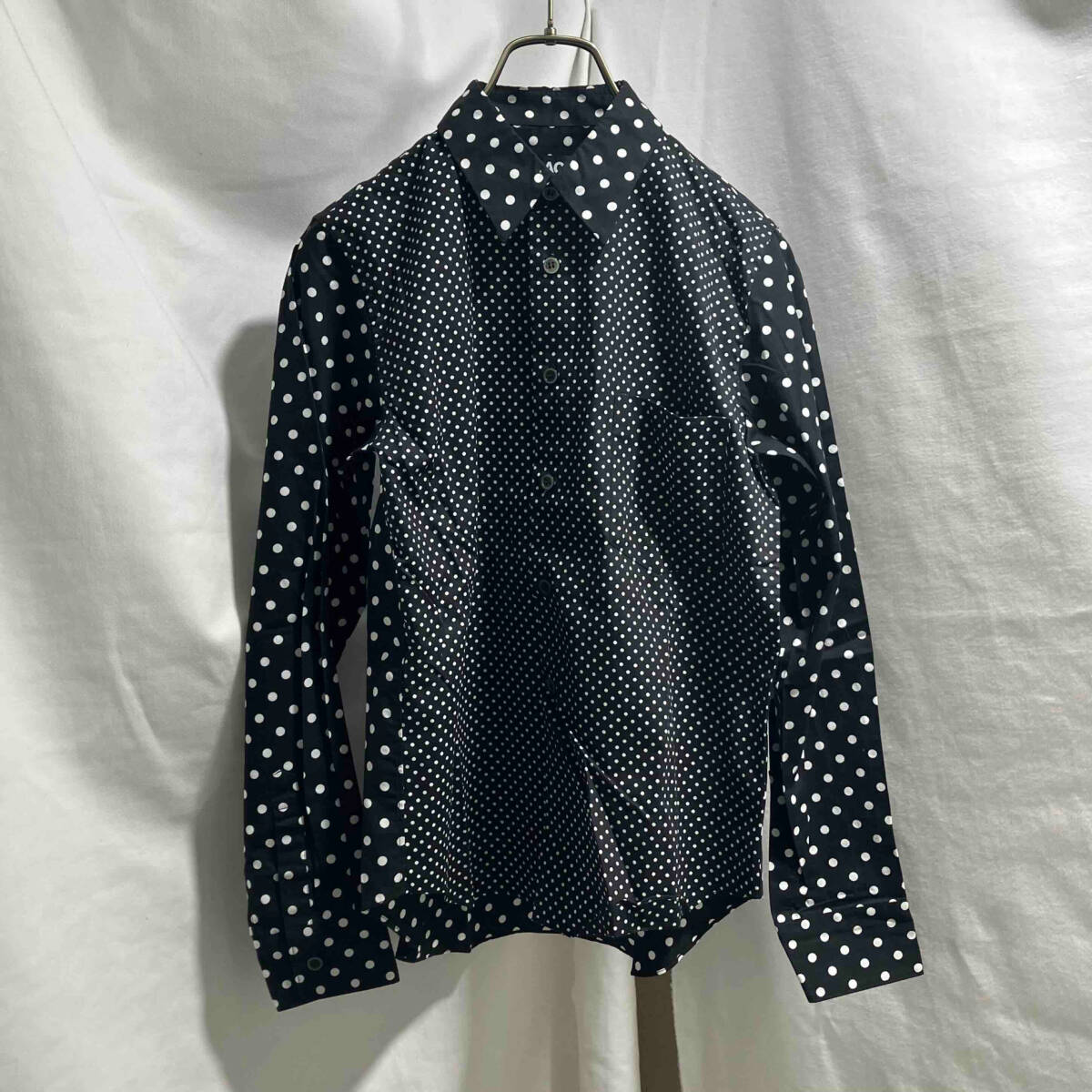 BLACK COMME des GARCONS ドット柄シャツ 長袖シャツ XSサイズ ブラックコムデギャルソン 店舗受取可_画像1