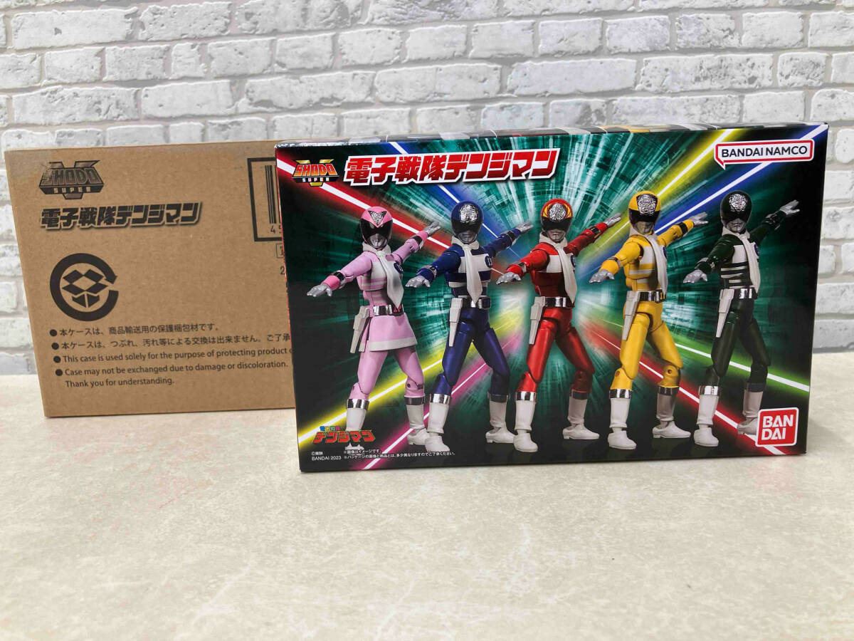 未組立品 フィギュア BANDAI 電子戦隊デンジマン 食玩 戦隊