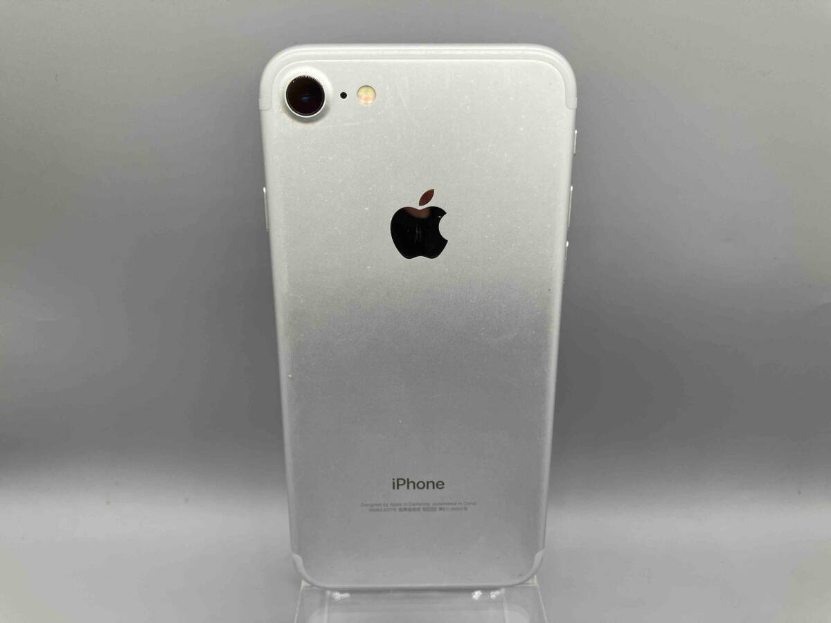 ジャンク 【1円スタート】0418-4 Apple iPhone7 MNCF2J/Aの画像1