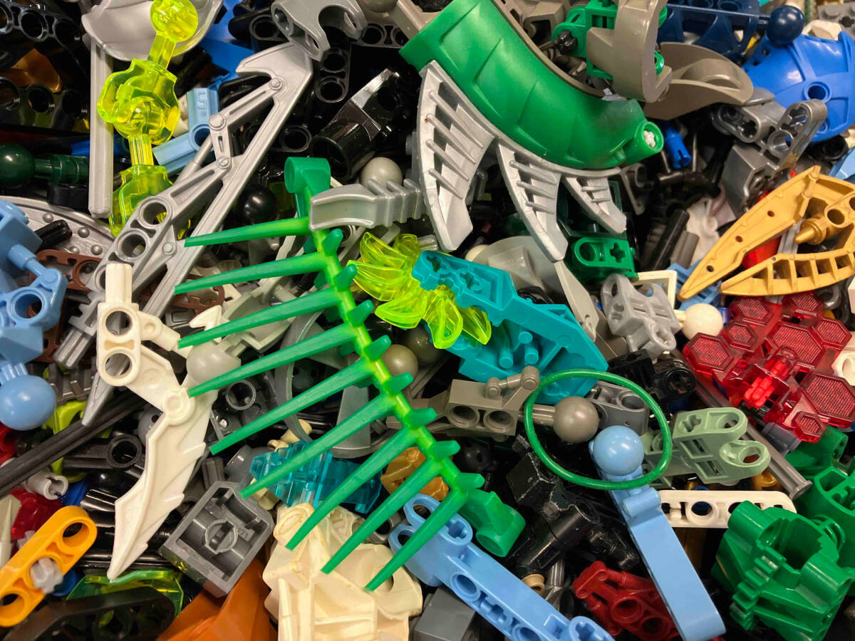 LEGO レゴ バイオニクル 系 バラバラ パーツ 大量 5kg以上 まとめ売り ※ ヒーローファクトリー BIONICLE ロボット マスク パーツ取り にも_画像6