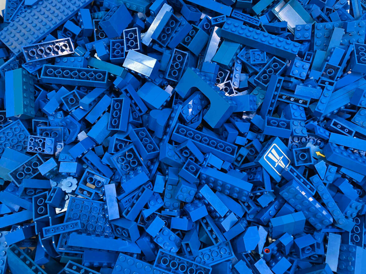 LEGO レゴ 色分けブロック バラ 【青/ブルー】3kg以上 大量 まとめ売り パーツ プレート 基本ブロック 特殊ブロックの画像1
