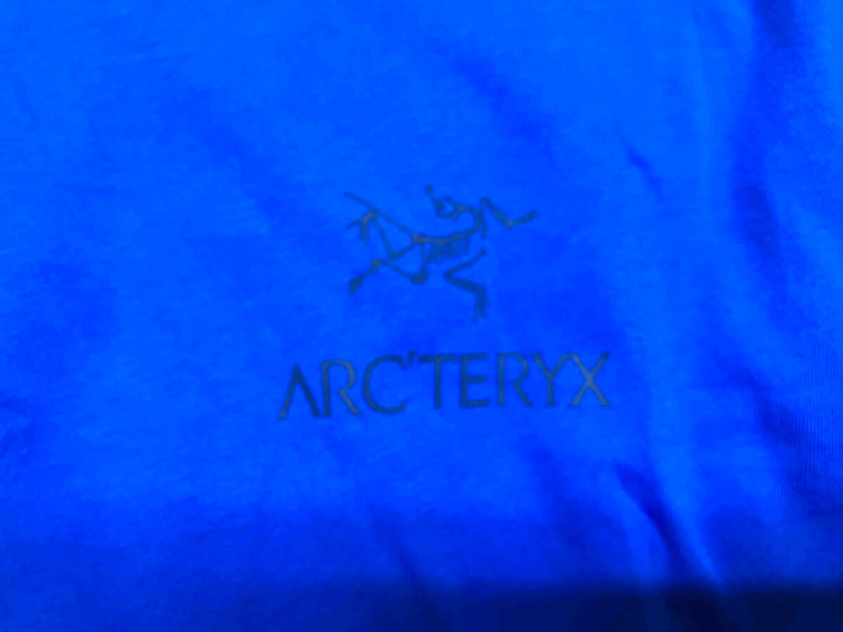 ARC’TERYX アークテリクス ブルー 半袖Tシャツ 丸首 中国製_画像4