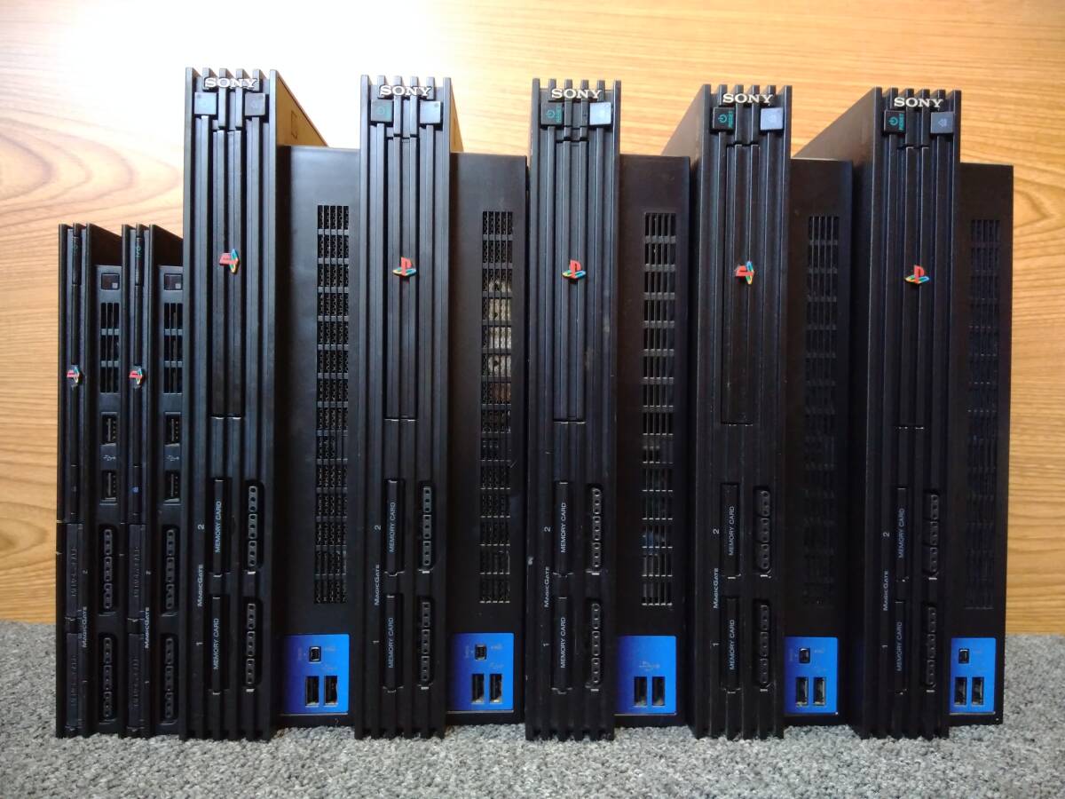 鴨BY PS2本体 まとめ売り7台セット [SCPH-30000×4/50000b/70000b×2 ] クリアブラック ブラック SONY PlayStation2 ジャンクの画像1