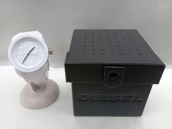 【DIESEL】DZ-1436 腕時計 クォーツ 5BAR ホワイト メンズ 中古_画像8