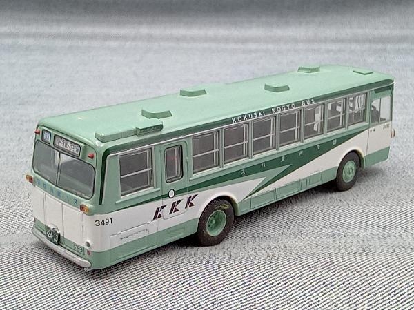 トミーテック 1/64 トミカ リミテッドヴィンテージネオ LV-N09 いすゞ BU04型バス 国際興業(ゆ25-17-17)の画像3