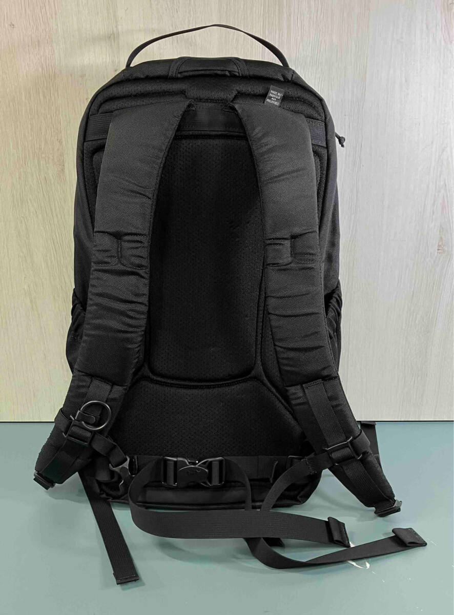 ARC’TERYX /アークテリクス/Mantis 26L BLACK DAYPACK/マンティス/7715-111327-10/17 リュックの画像2