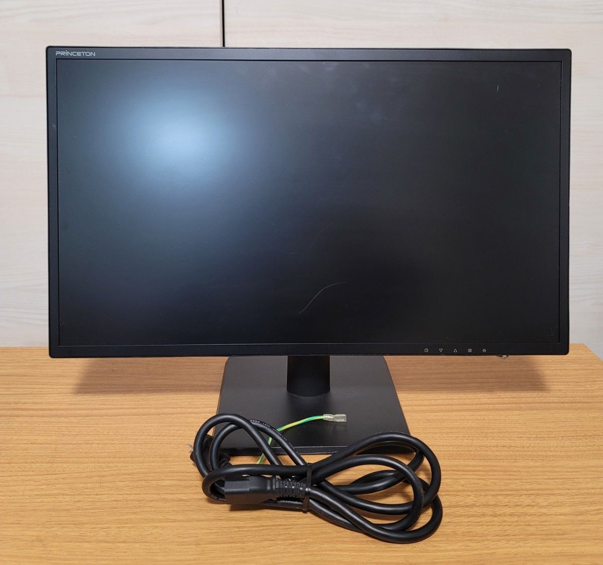 値下げ　プリンストン　21.5型液晶モニター　PTFBLD-22W ブラック